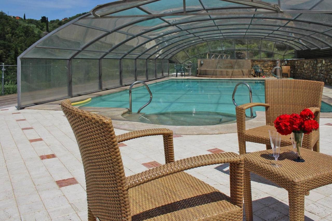 מסרוסה Premium Villa With Terrace מראה חיצוני תמונה